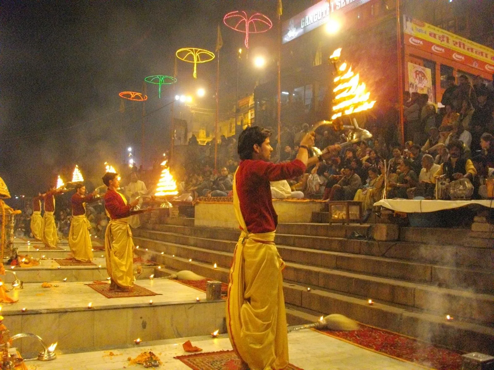 Sacred Kashi Ganga Aarti